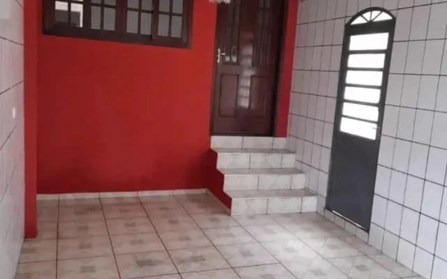 Sobrado com varanda - Centro | Ibaté/SP