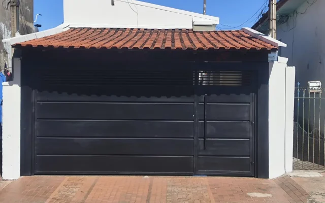 Casa térrea com garagem fechada - Cidade Aracy | São Carlos/SP